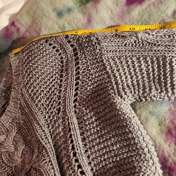 VINCE Chunky Knit Sweater Size Small - Picture 9 of 11